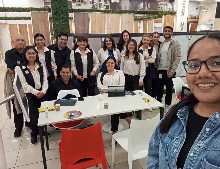 Reunión de equipo y alianzas estratégicas del programa